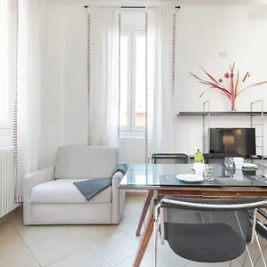 Residenza Ariosto By , Bologna Italië